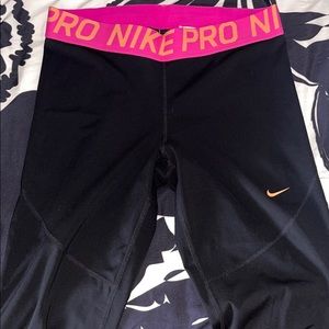 Nike Pro 7/8 Leggings
